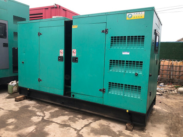 遵义怎样合理控制磷酸铁锂蓄电池的充放电倍率以延长其使用寿命？