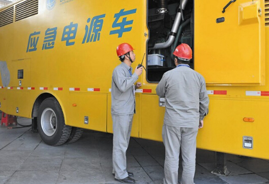 遵义如何清理被灰尘覆盖的机油散热器？